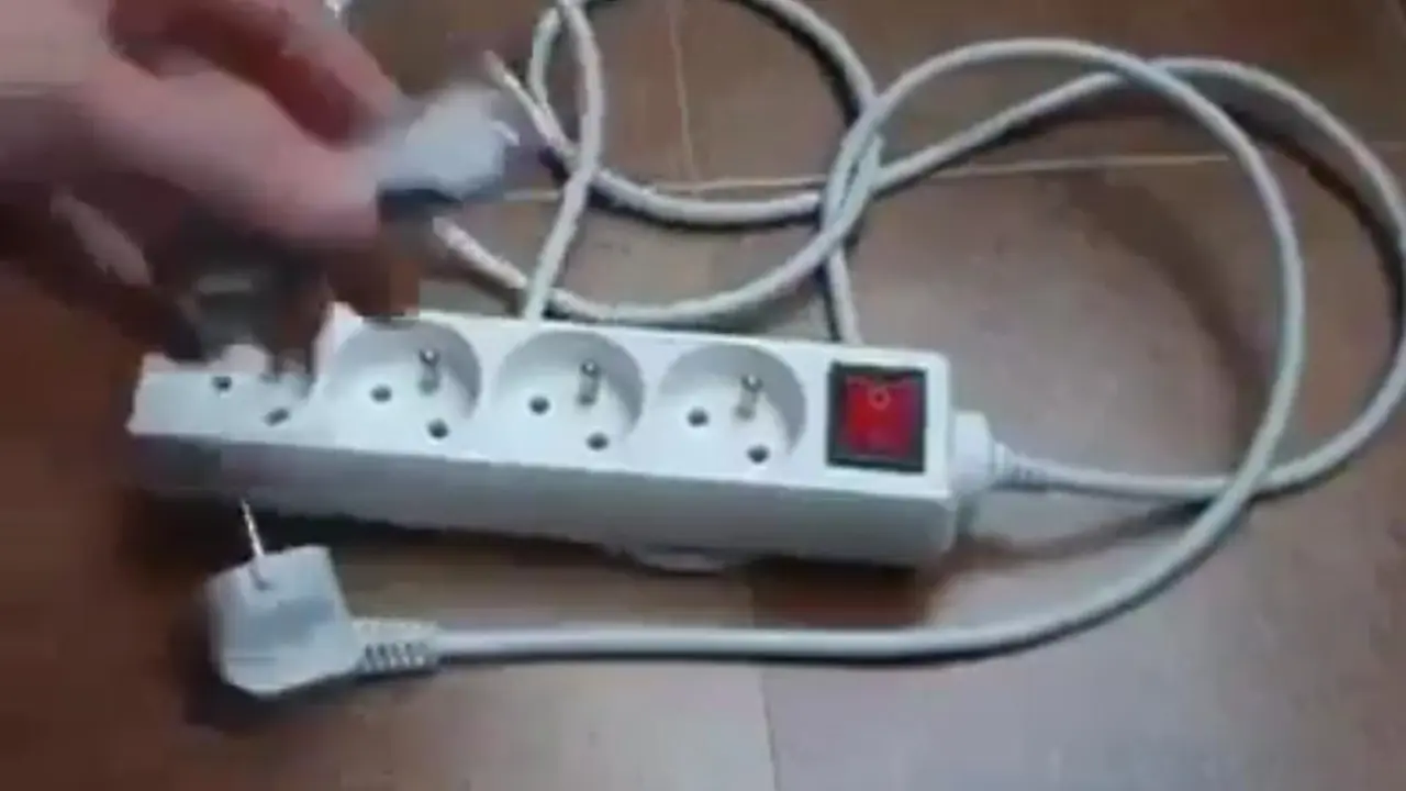 Upaljač i produžni kabl