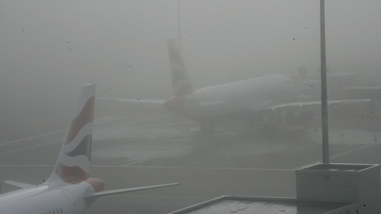 Magla na aerodromu