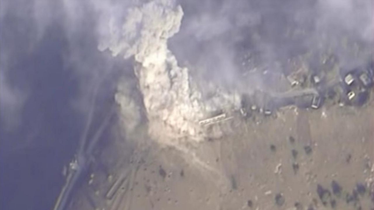 Rusi bombarduju IS
