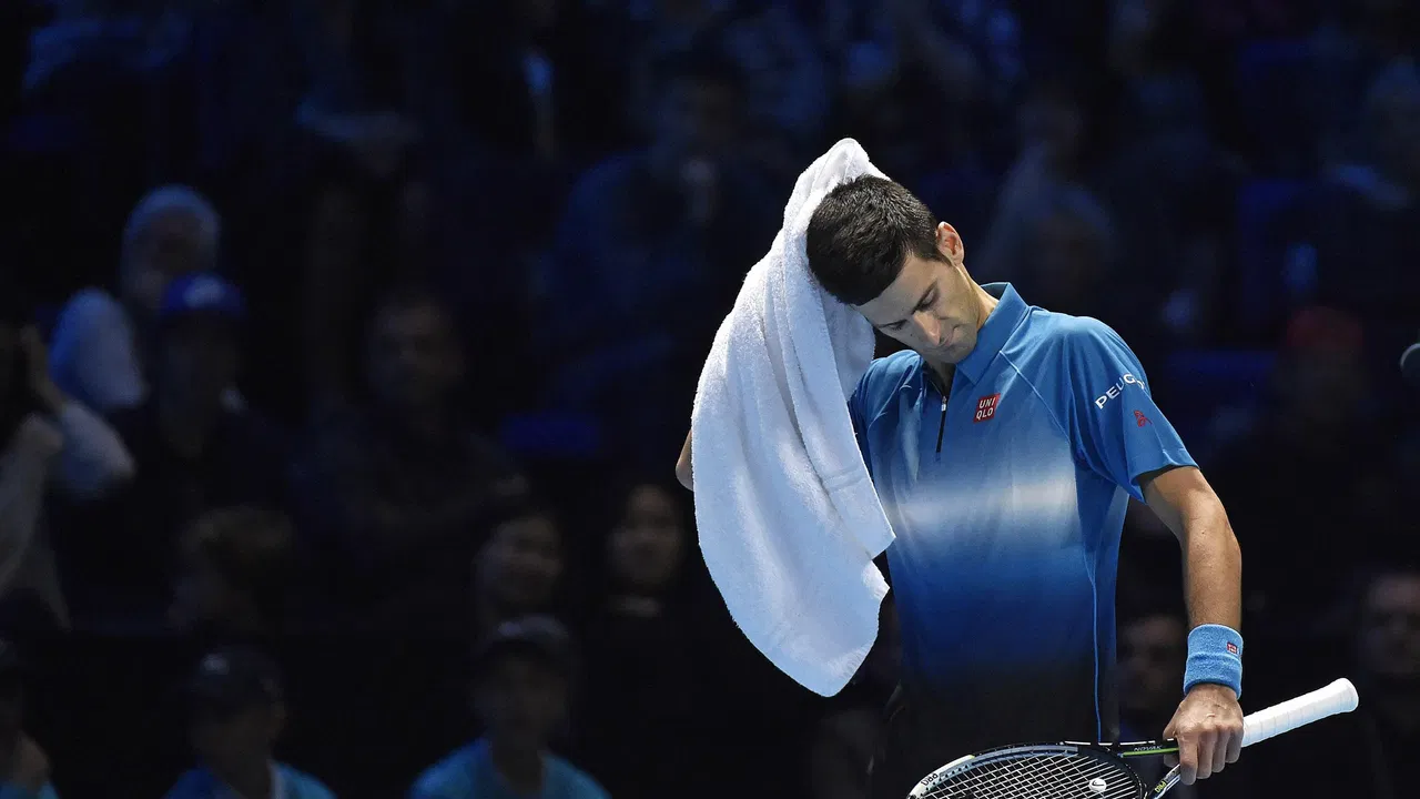 Novak Đoković tokom meča sa Rodžerom Federerom