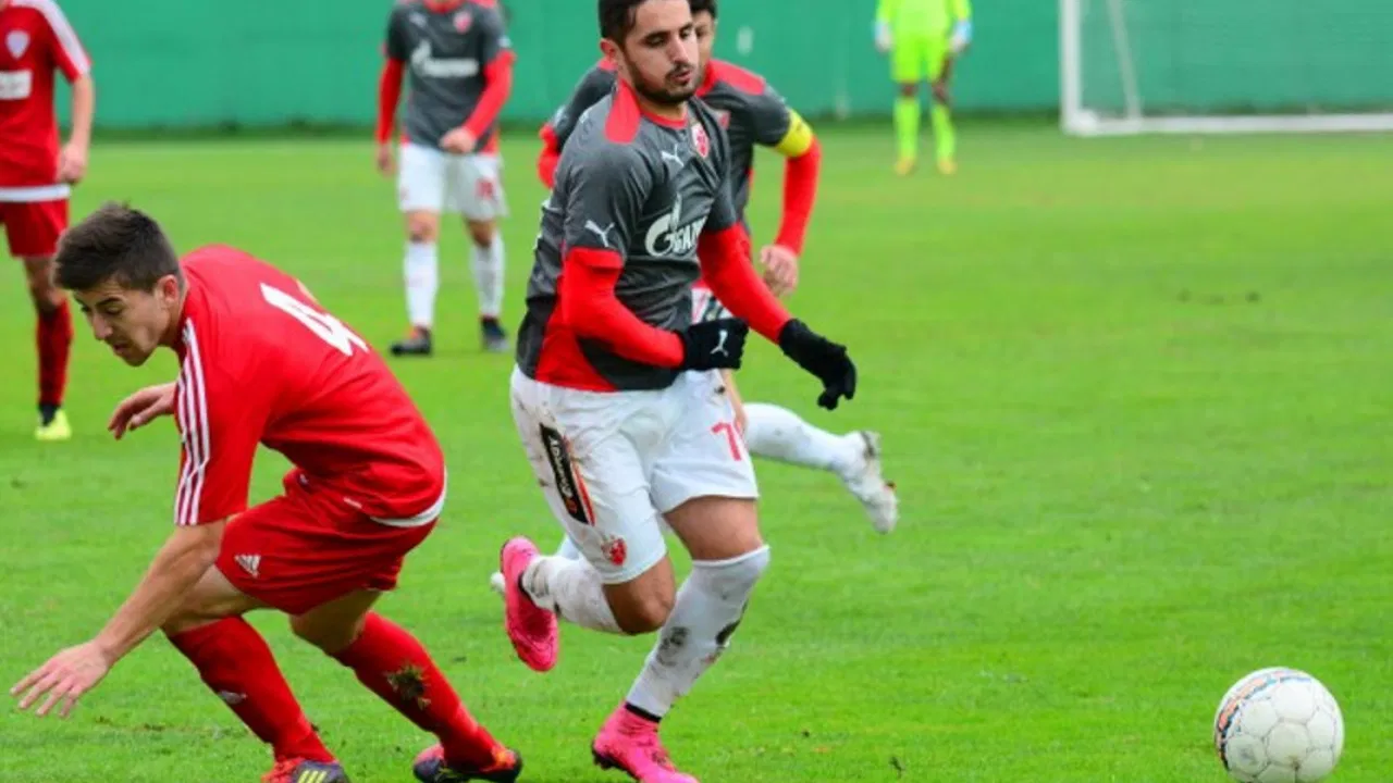 Hugo Vijeira u prijateljskom meču između Crvene zvezde i Zvijezde 09