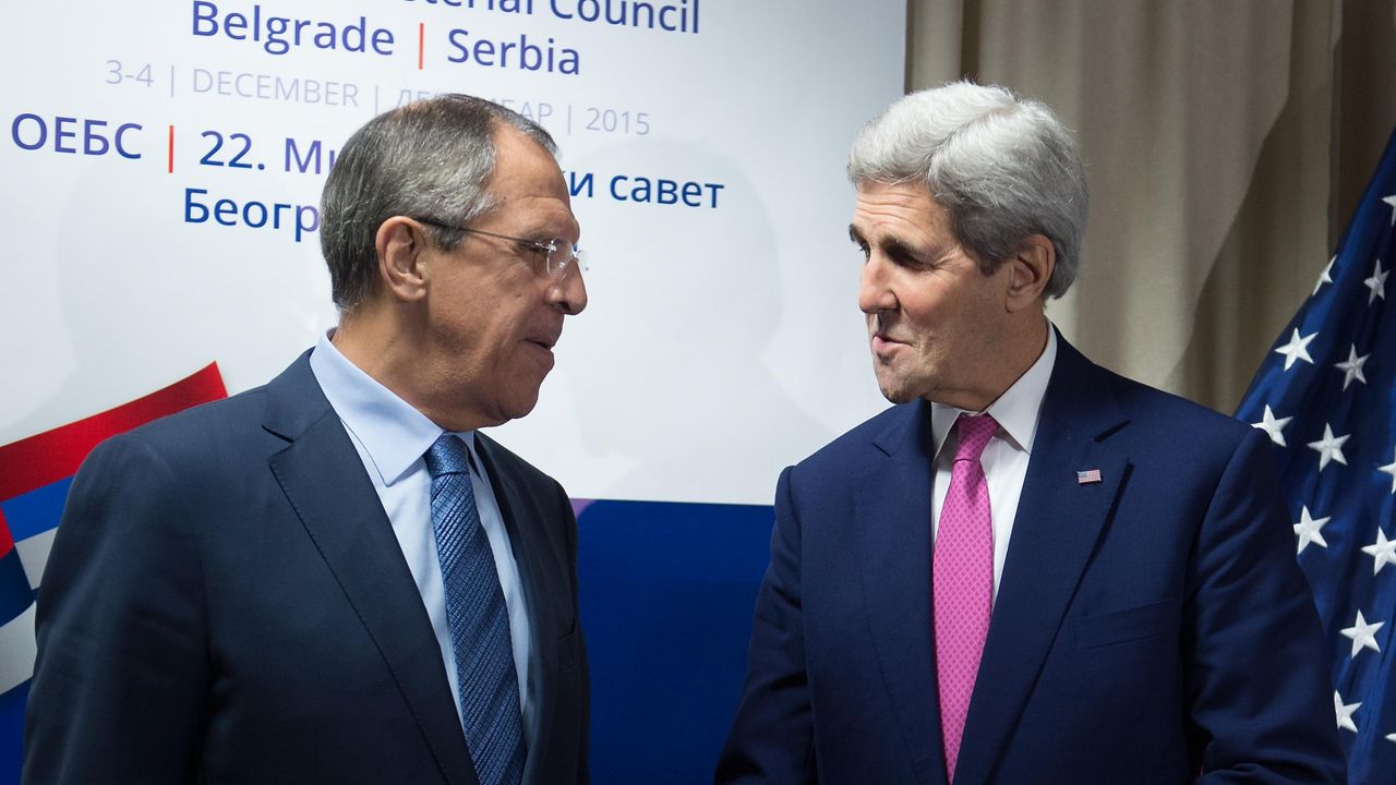 Sergej Lavrov i Džon Keri