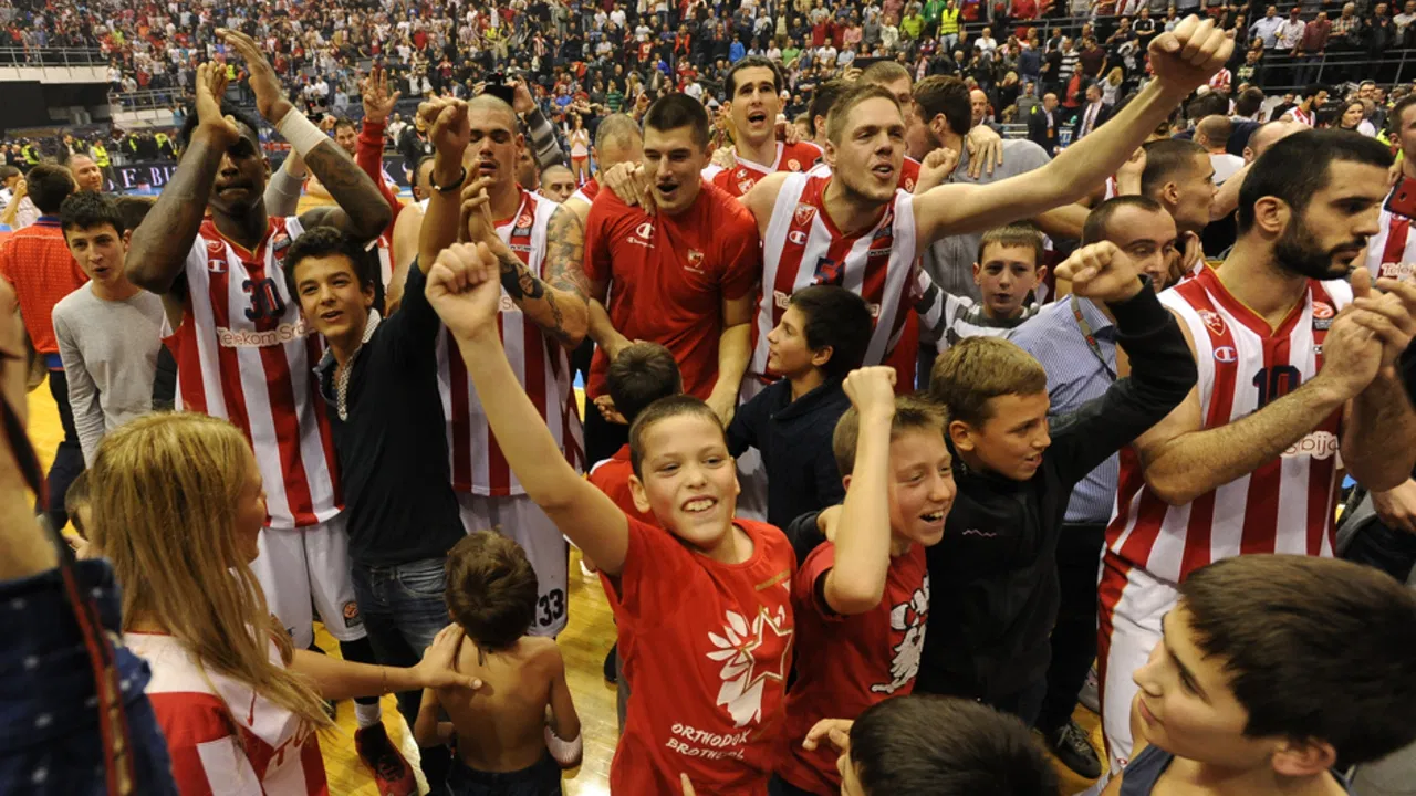 Košarkaši Crvene zvezde slave trijumf protiv Himkija