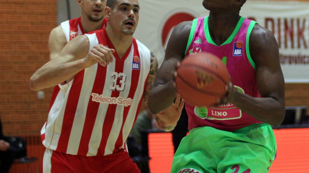 Duel Alfe Kabe i Maika Cirbesa u meču Mega Leks - Crvena zvezda