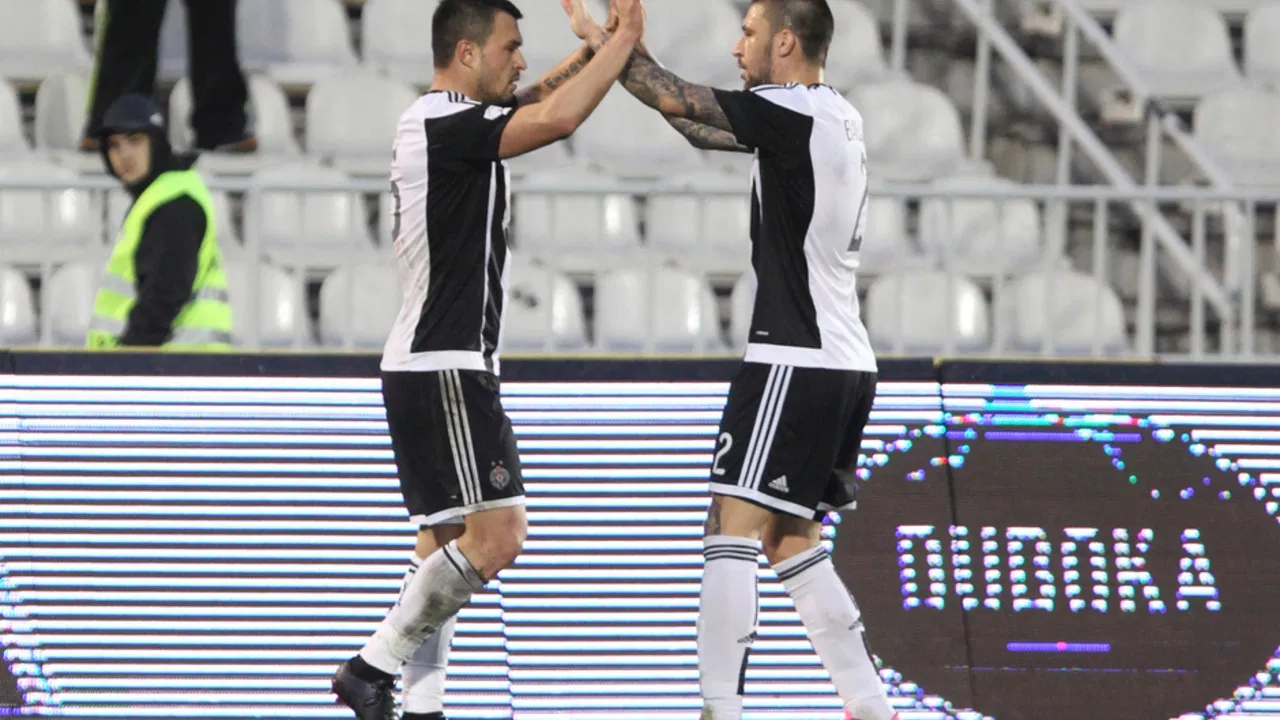Valeri Božinov i Ivan Bandalovski slqave gol