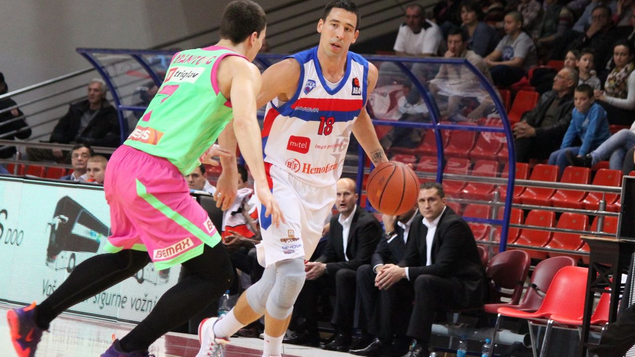 Vuk Radivojević u meču Igokea - Mega Leks