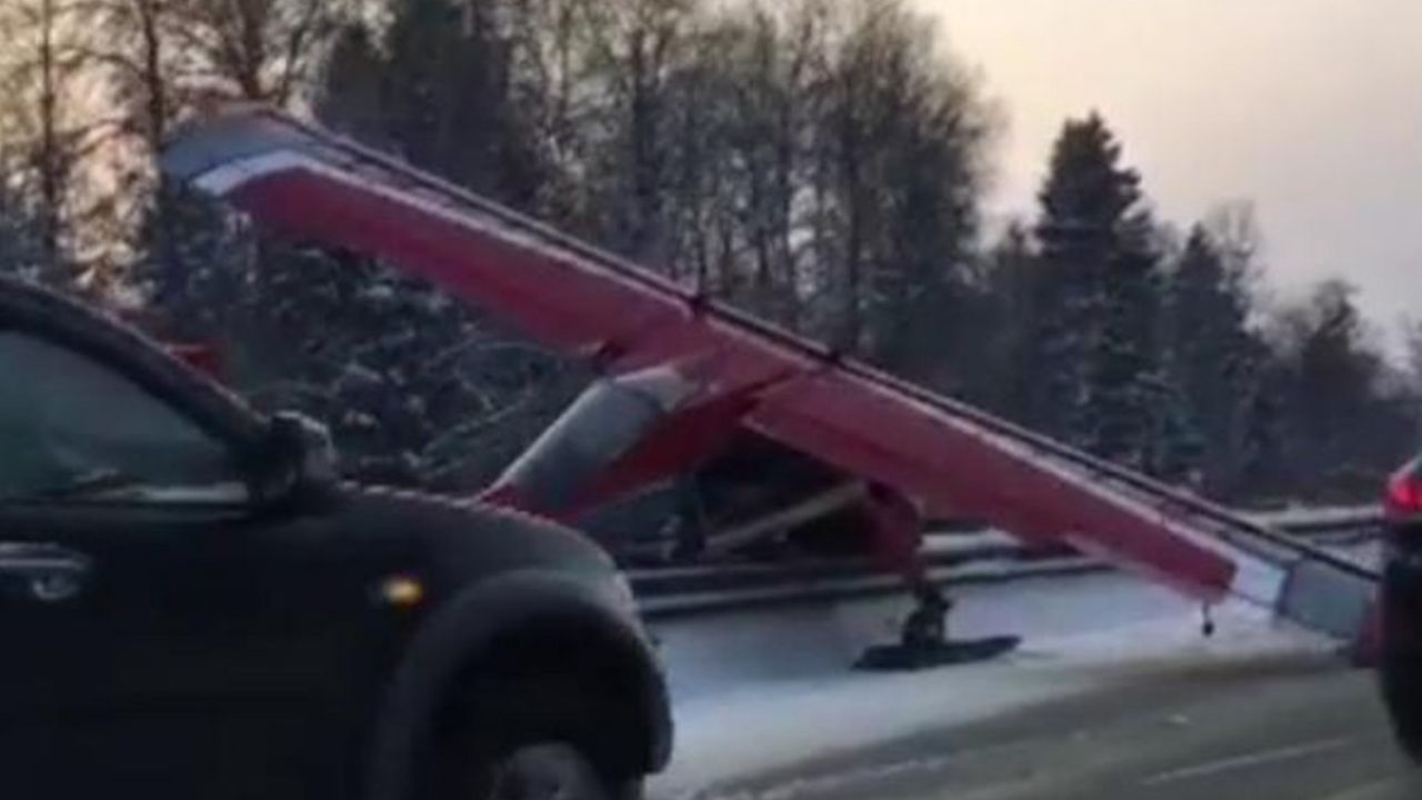 Avion na auto-putu