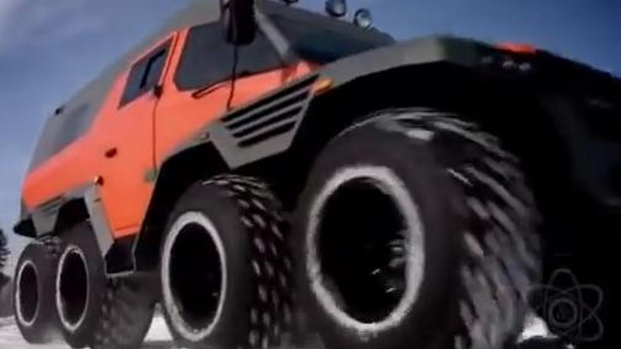 Avtoros Shaman 8×8