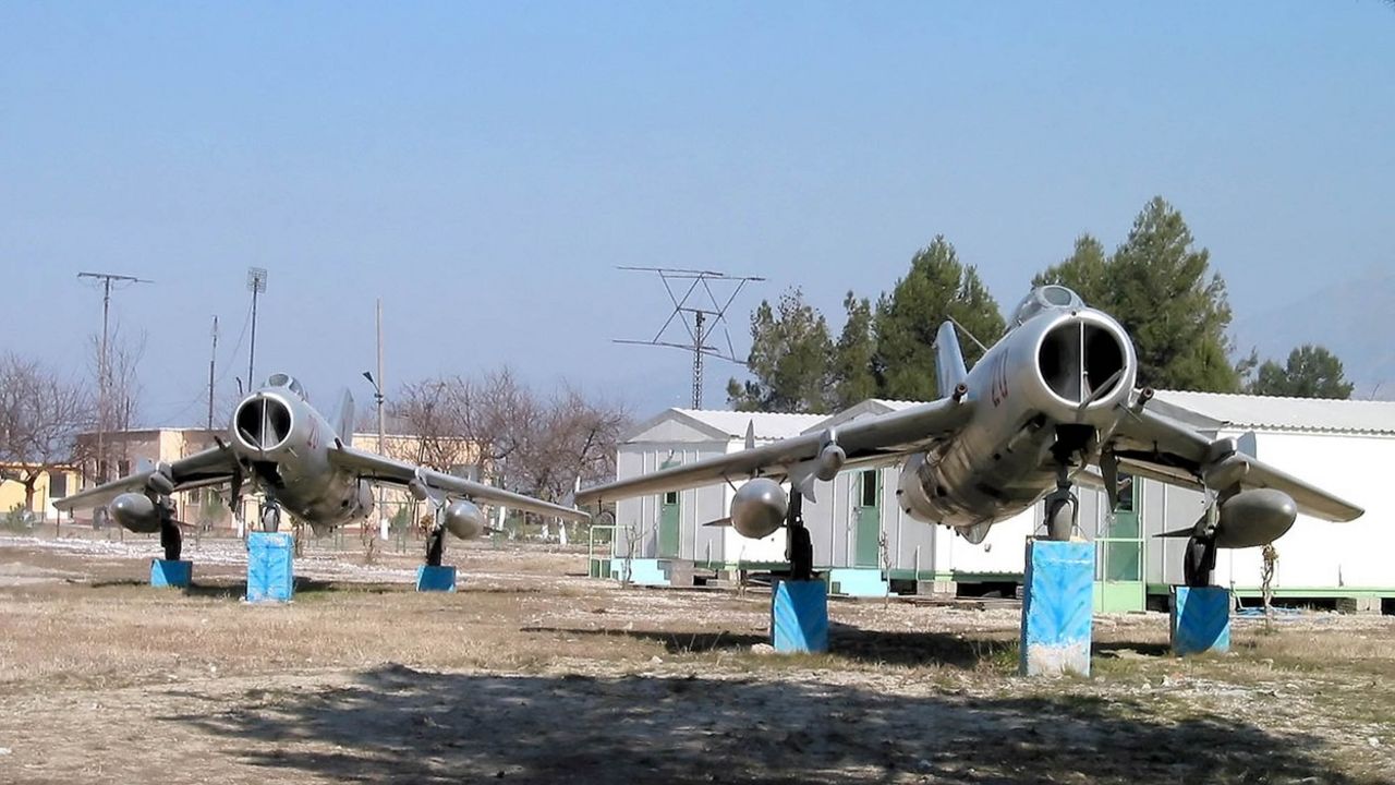 Albanija