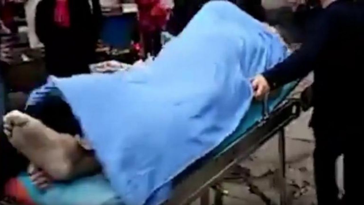 Umro tokom seksa