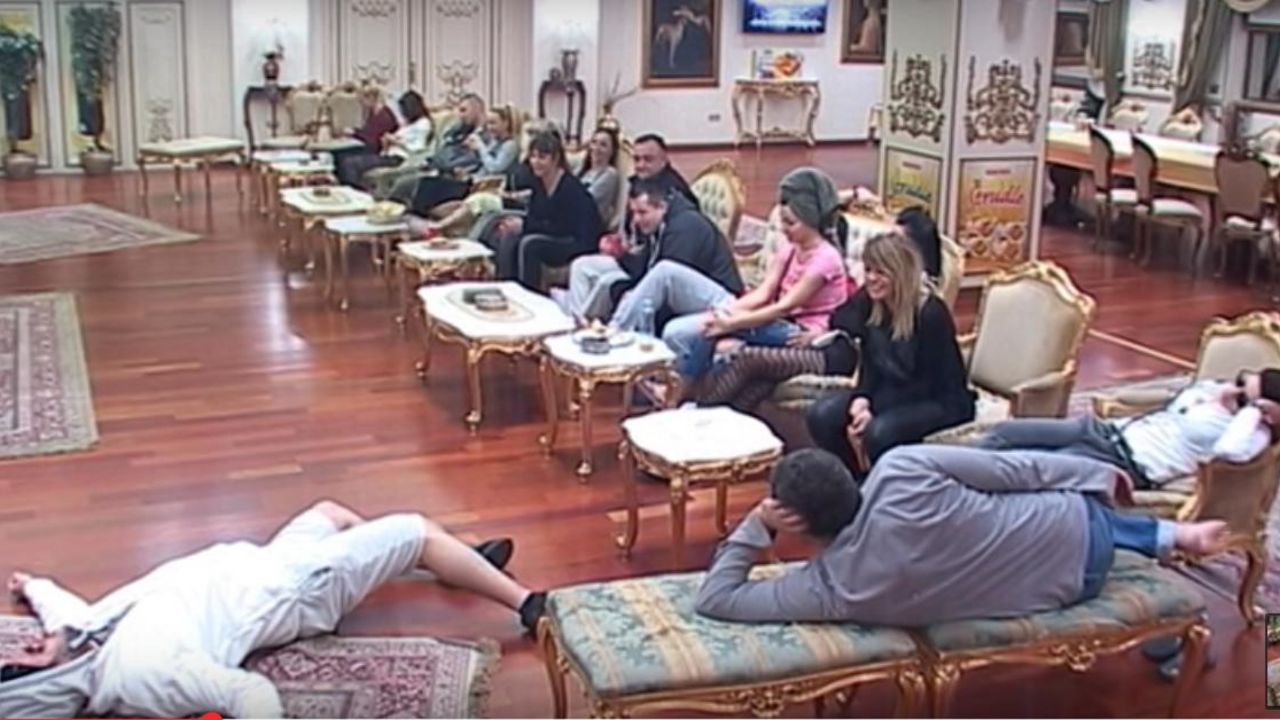Željko ležao nepomičan