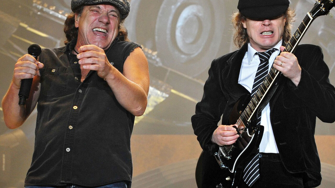 AC/DC