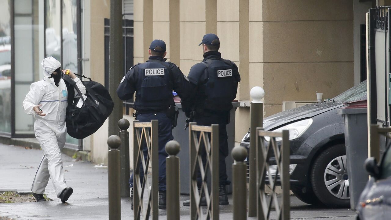 policija