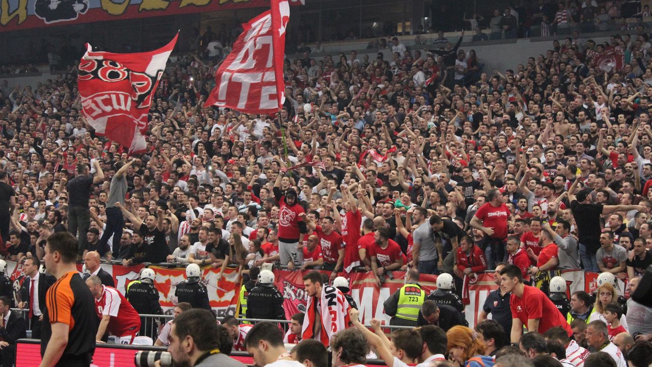 Navijači KK Crvena zvezda