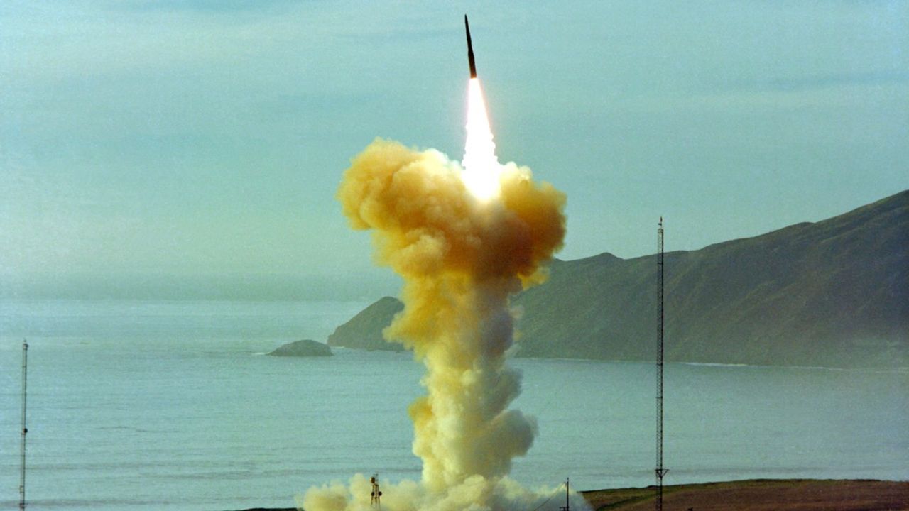 Nuklearna balistička raketa