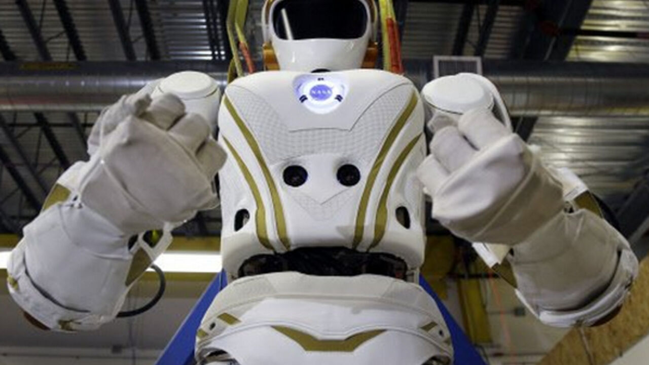 robot