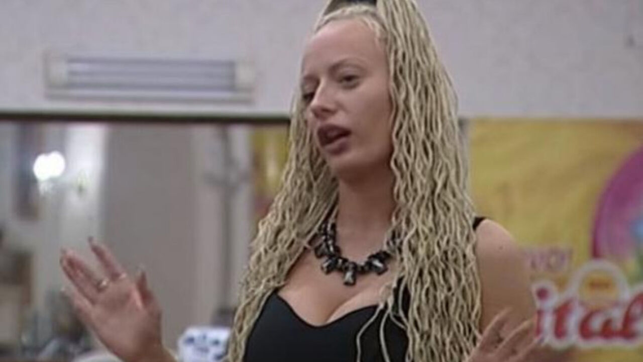 Nevena Hot