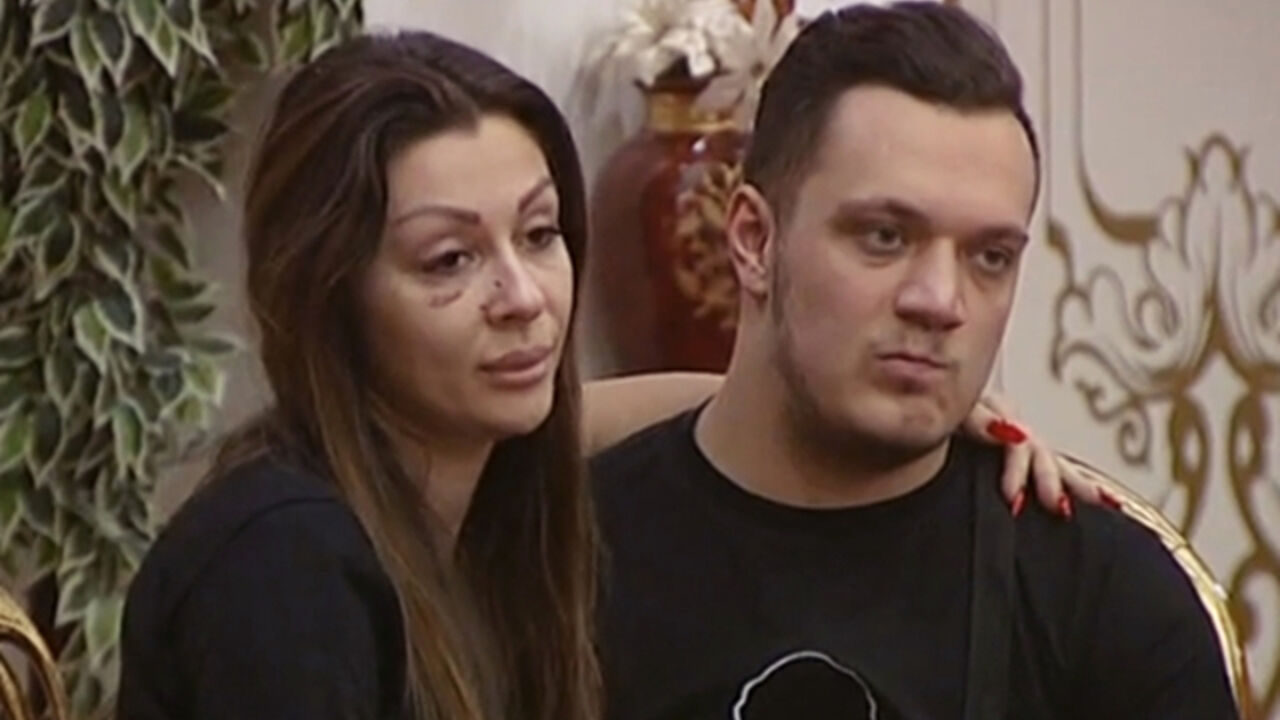 Parovi
