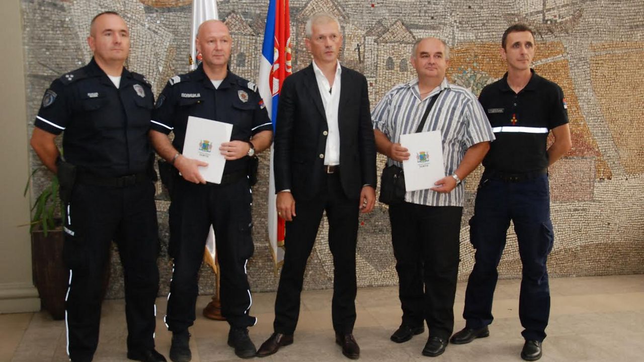 opština Zemun dodelila priznanja najboljim policajcima