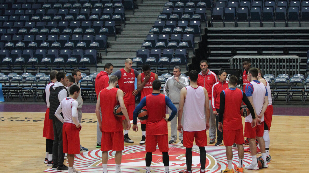 Košarkaši Crvene zvezde
