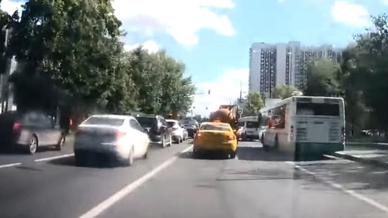 Eksplozija cisterne sa izmetom