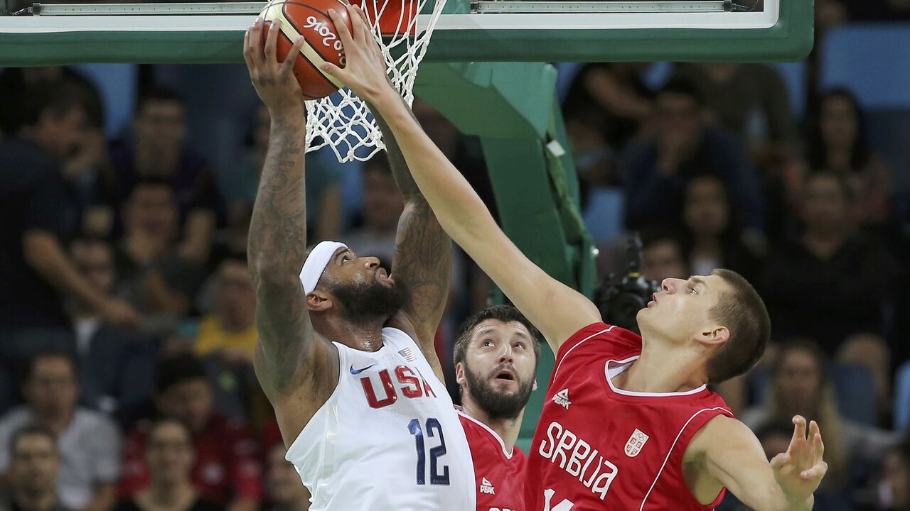 Kazins i Jokić u duelu