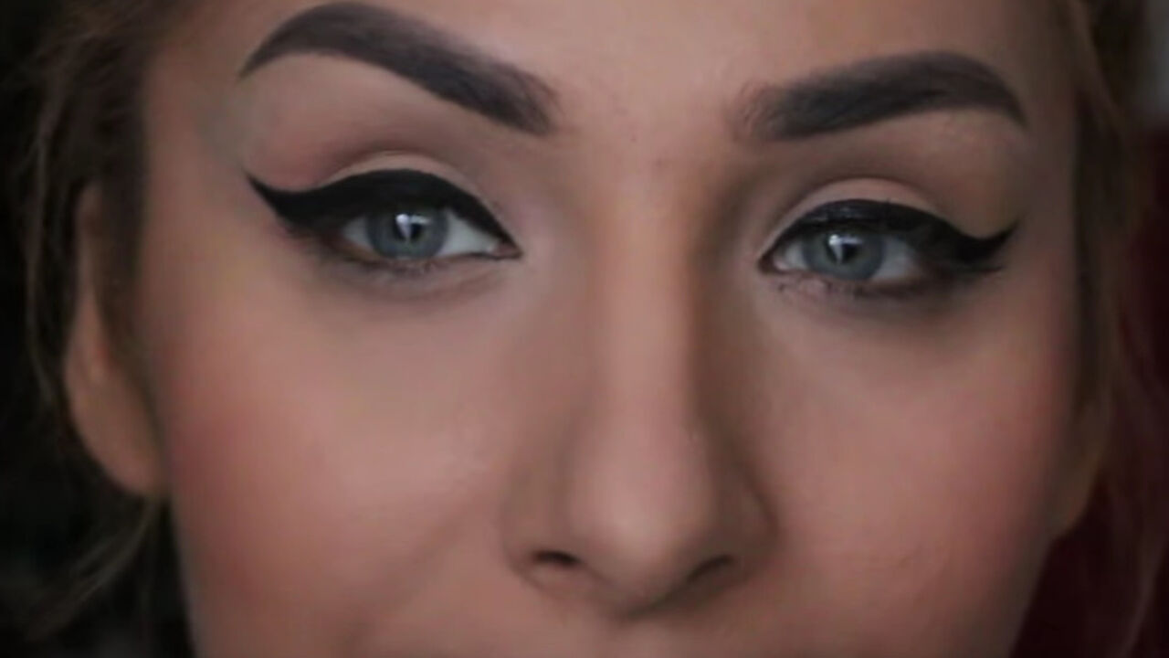 oči
