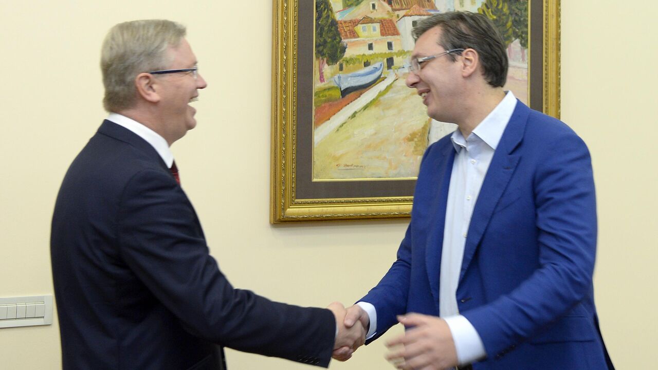 Vučić i FIle