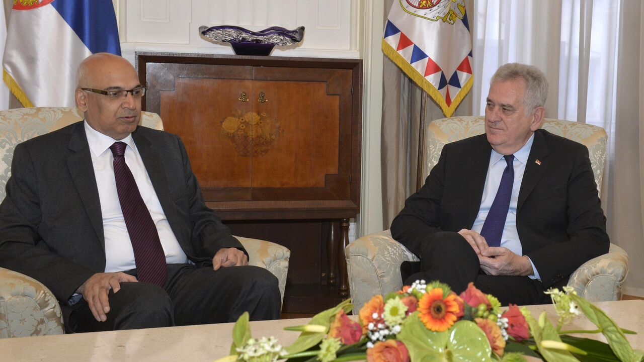 Arif Mahmud, Tomislav Nikolić