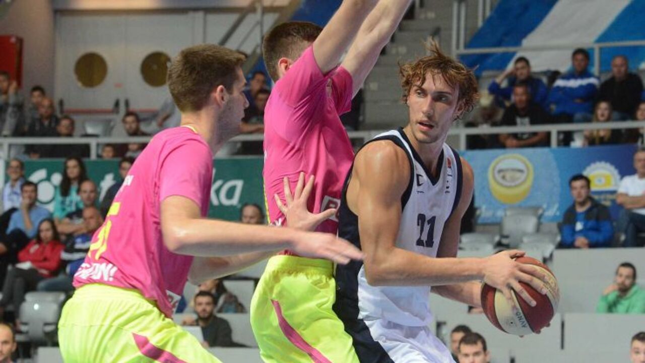 Ivan Marinković (beli dres)