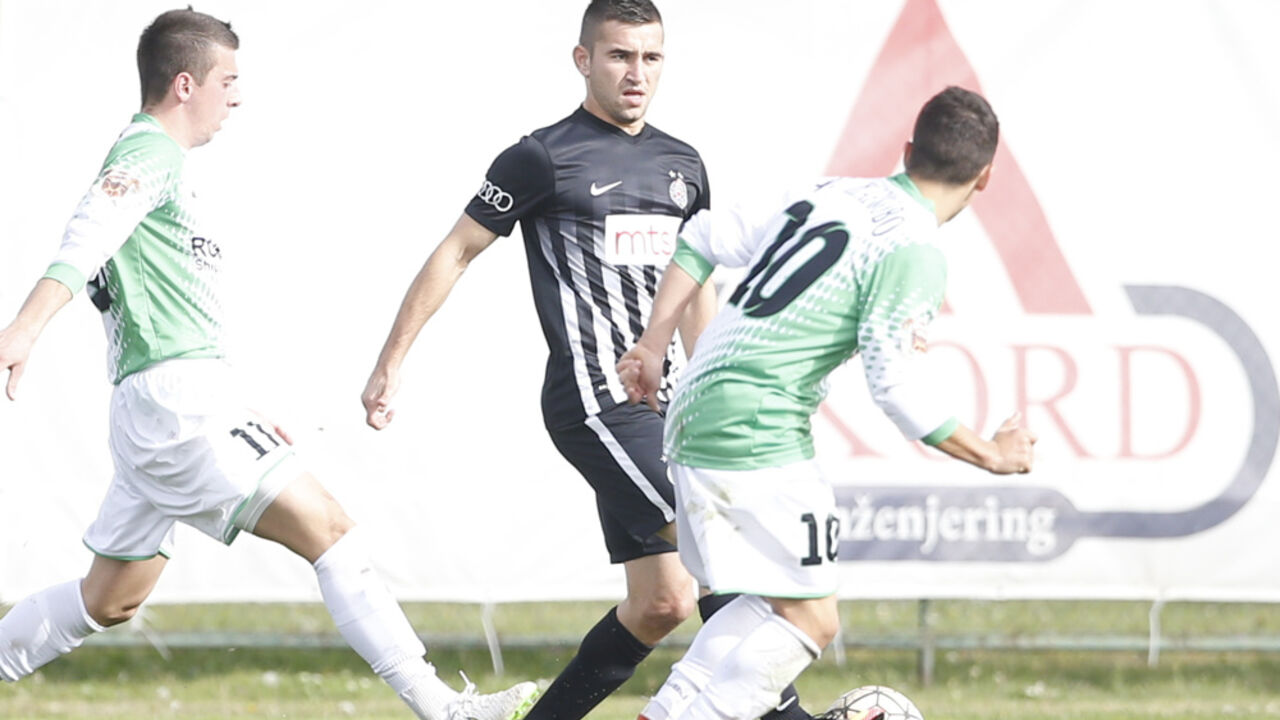Milan Radin (crno-beli dres)