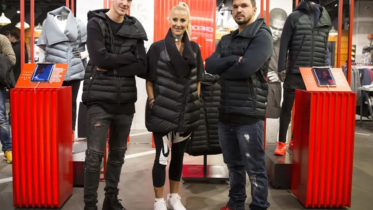 Valeri Bo\inov, Dušan Vlahović, Milica Dabović