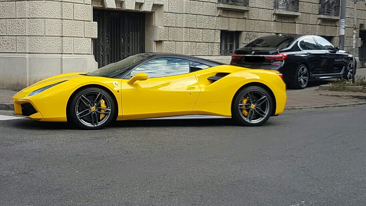 Ferari