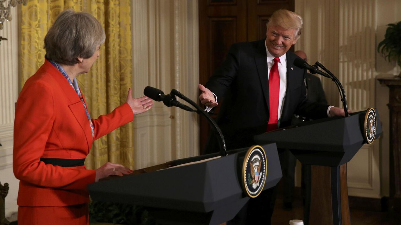 Donald Tramp i Tereza Mej