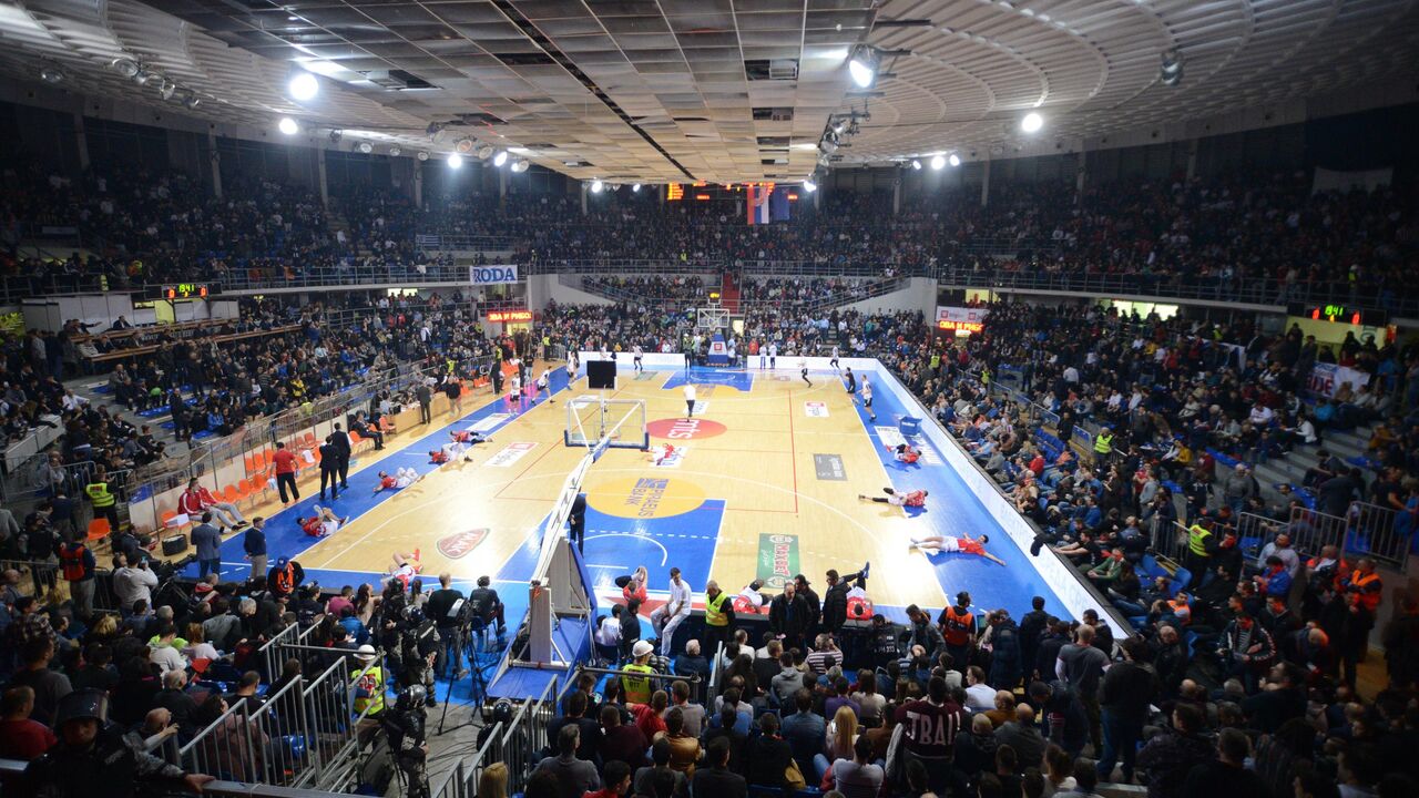Detalj uoči meča Crvena zvezda - Partizan u Nišu