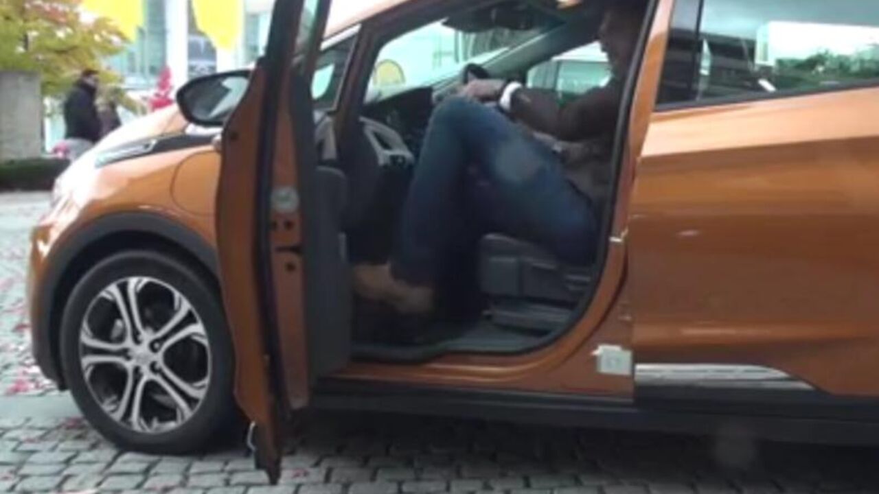 Opel ampera-e