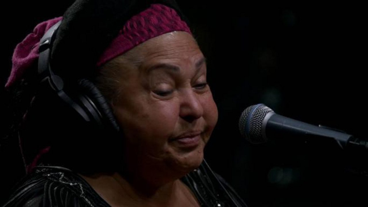 Esma Redžepova
