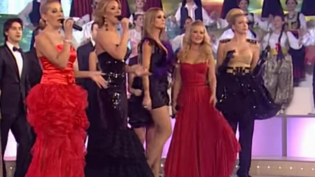 Aleksandra Bursać sa koleginacima