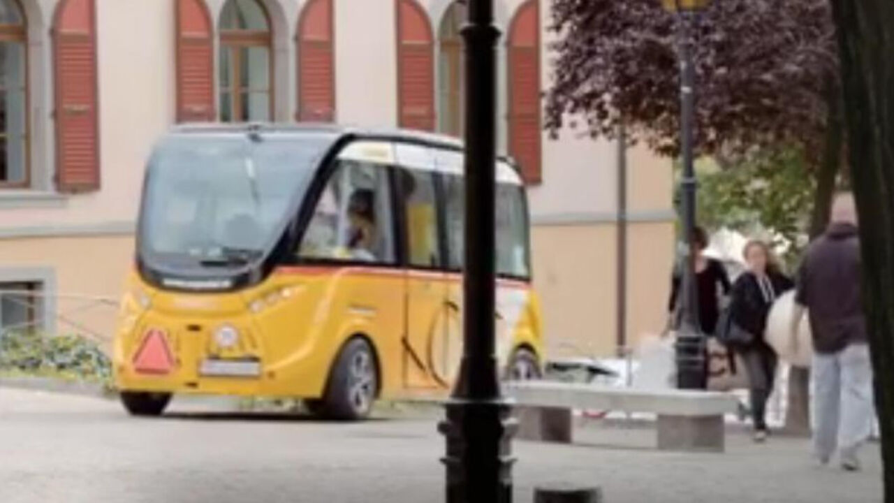 autobus bez vozača