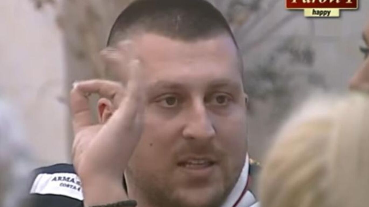 Parovi