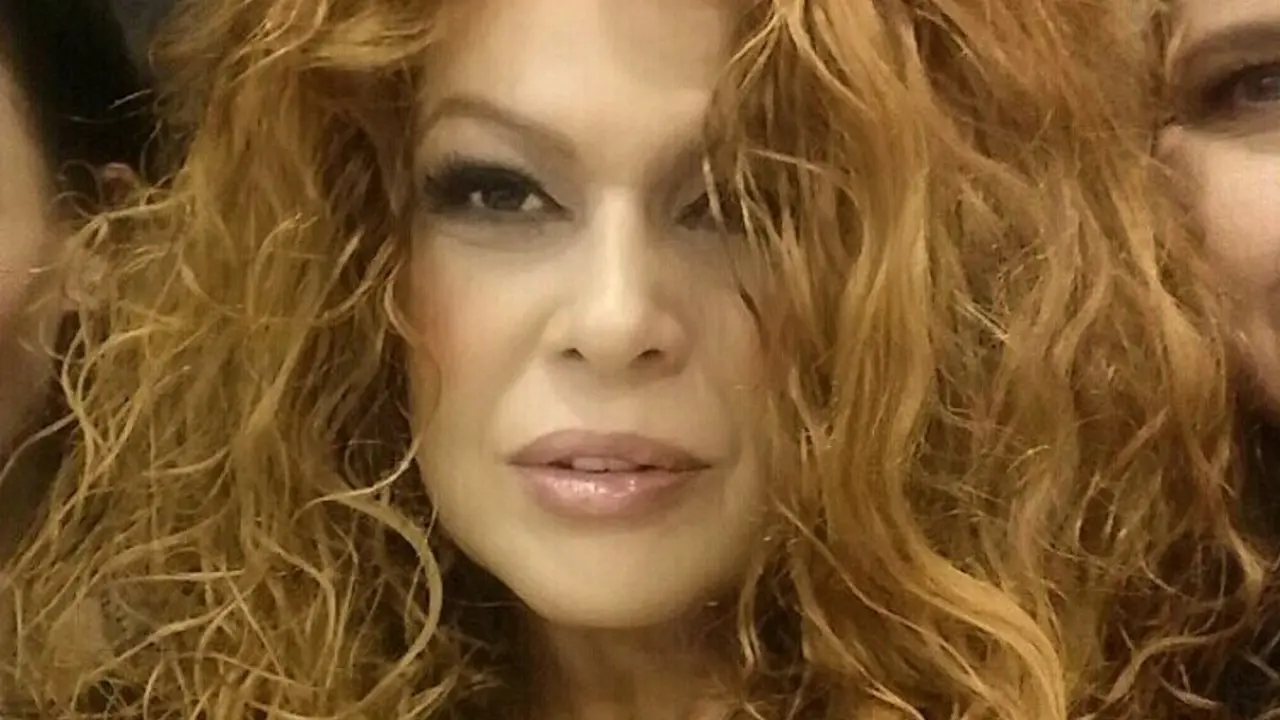 Mia begović