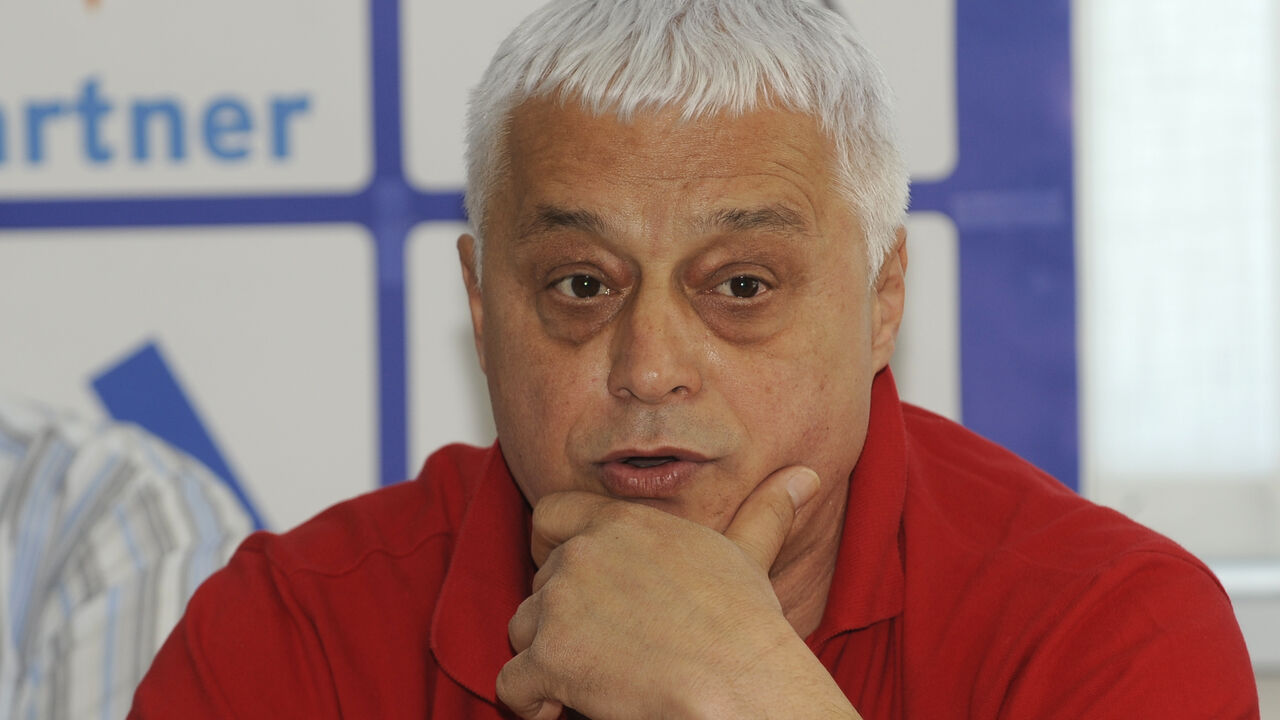 Miroslav Nikolić