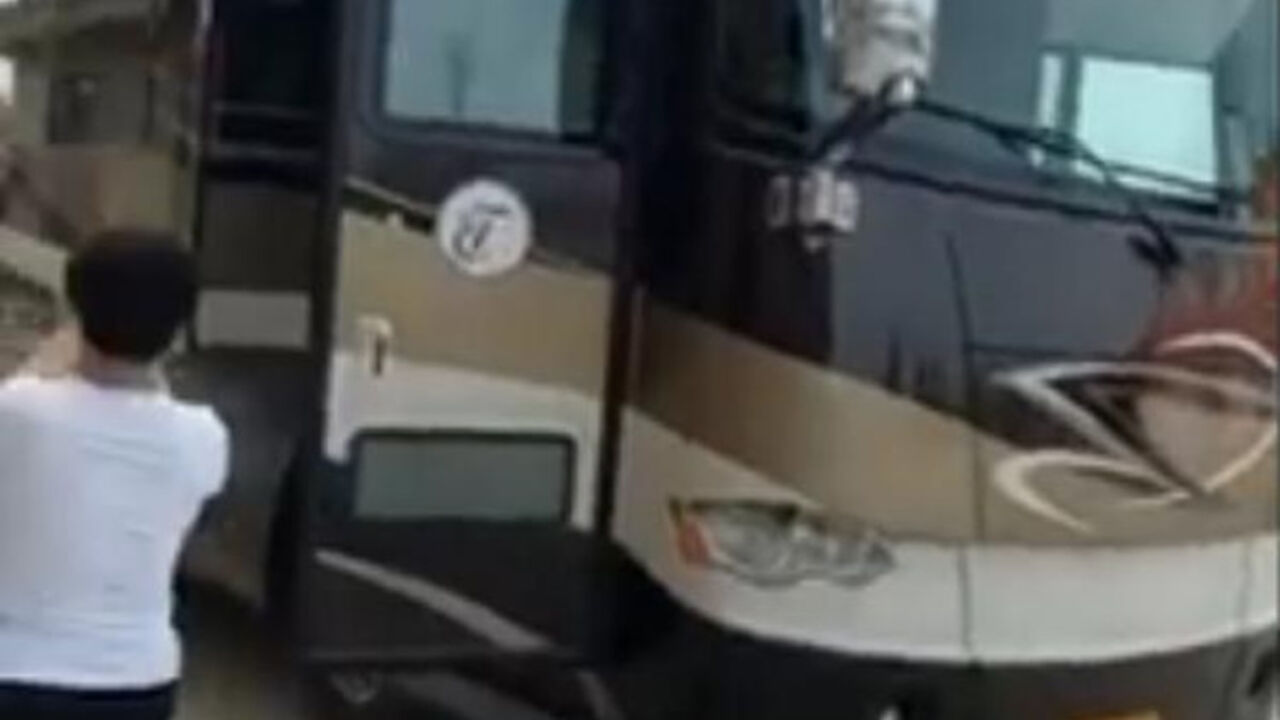 Autobus