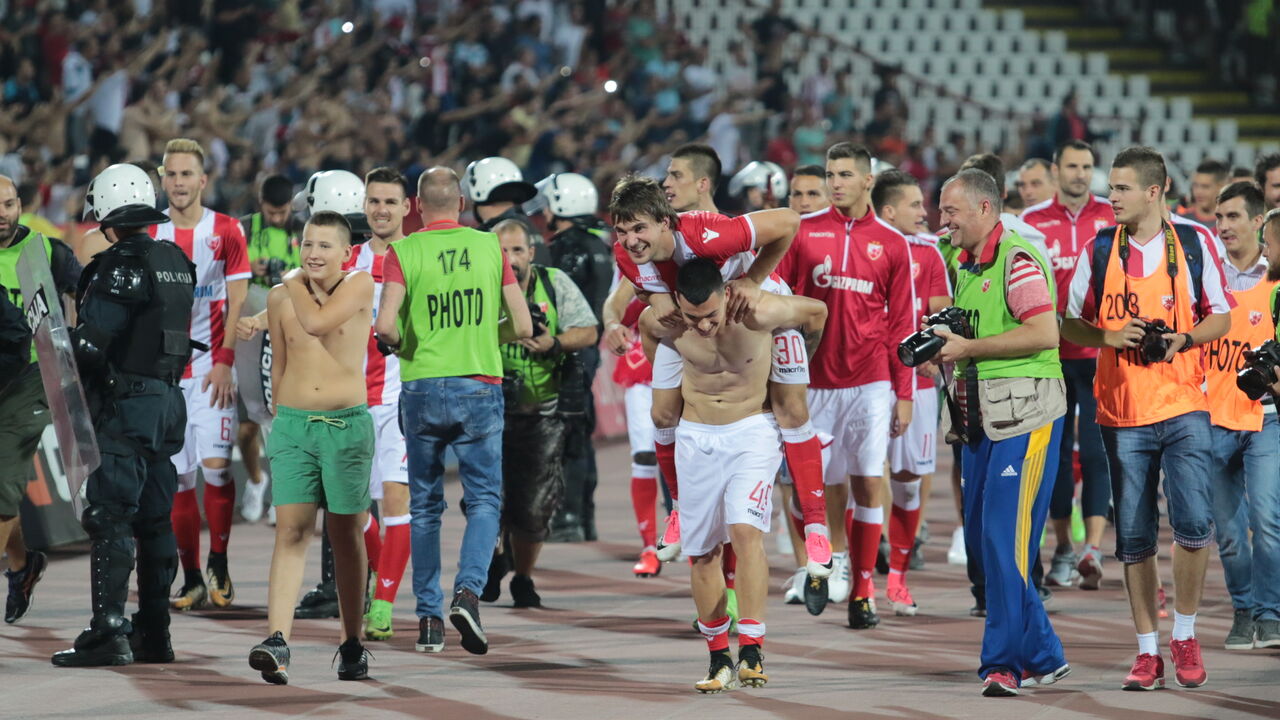Fudbaleri Zvezde posle meča sa Krasnodarom