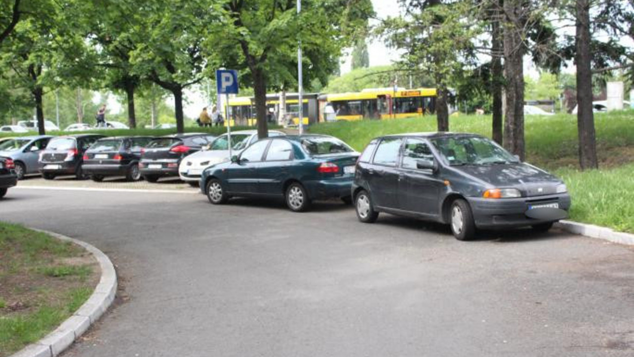 automobili