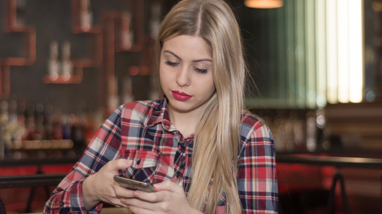 Telefon