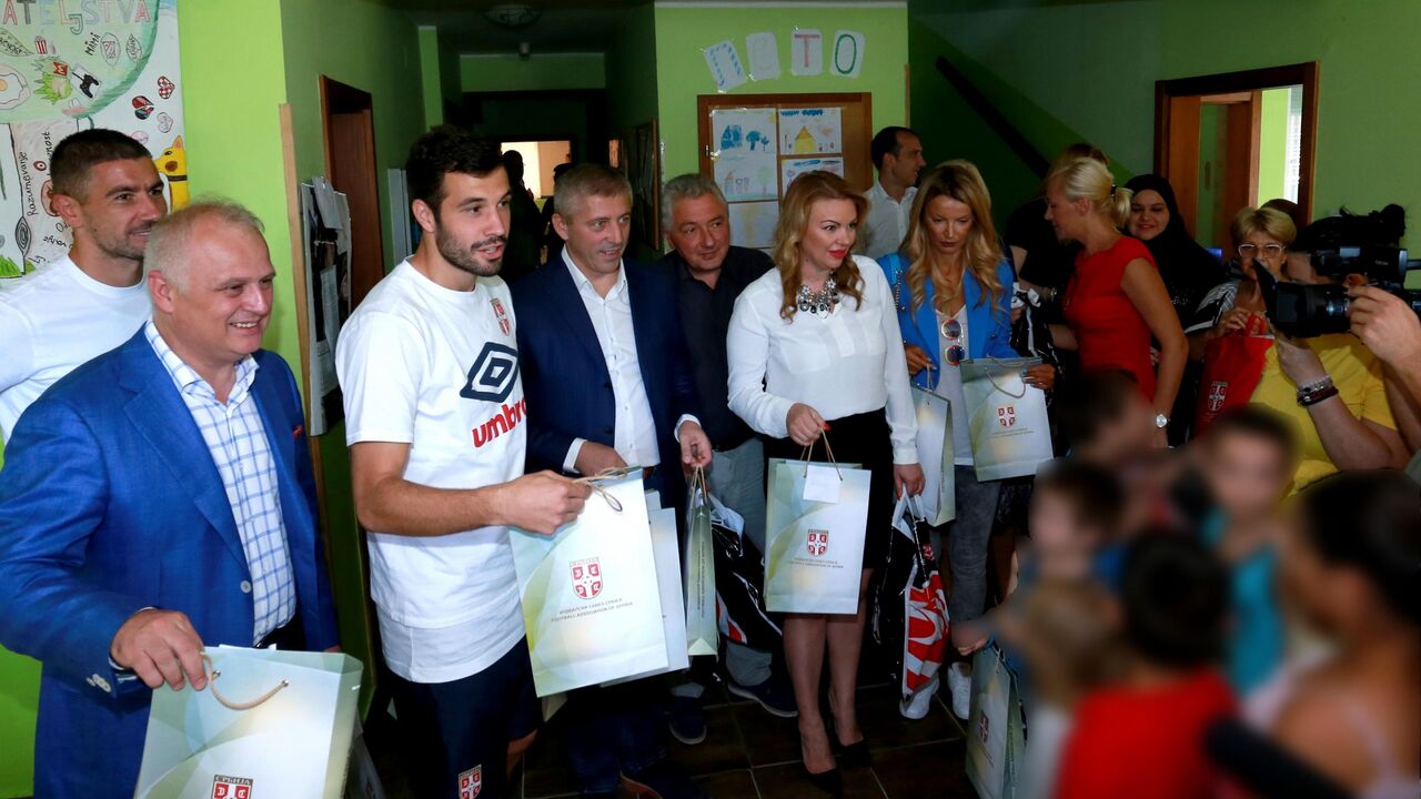Goran Vesić i reprezentativci Kolarov i Milivojević 
