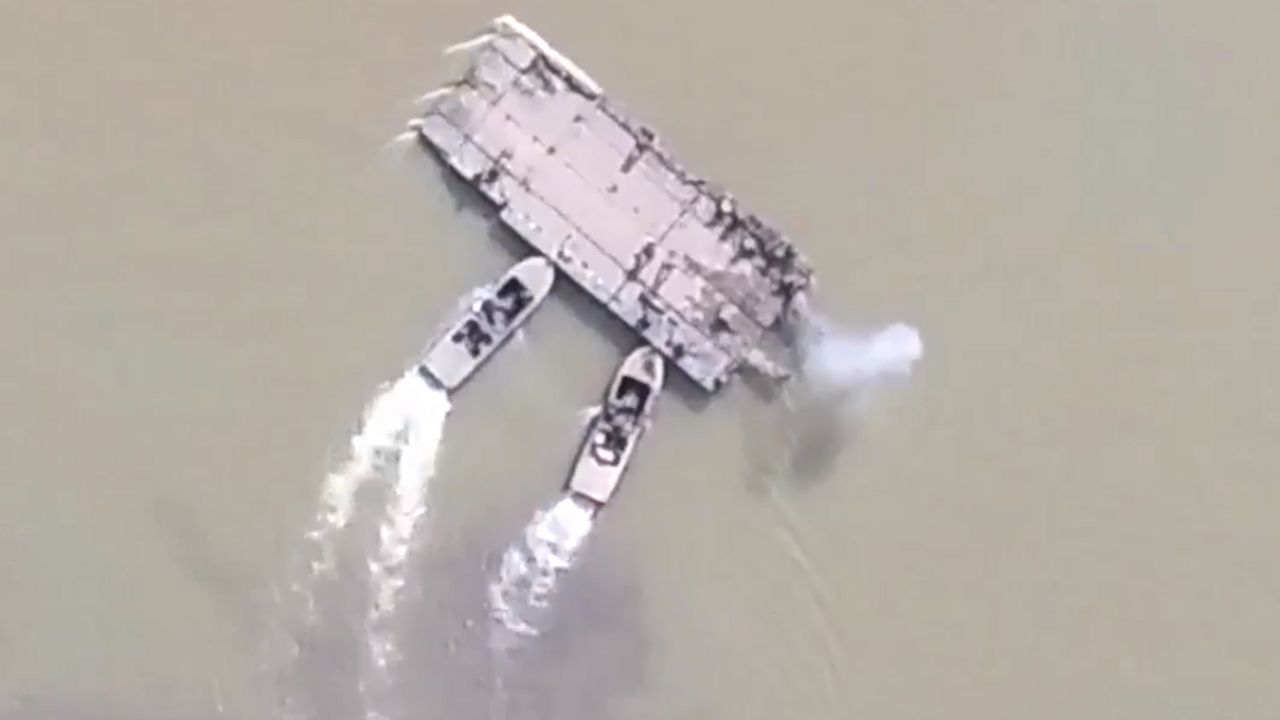Dron IS bombarduje sirijsku vojsku