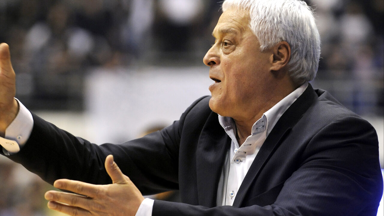 Miroslav Nikolić