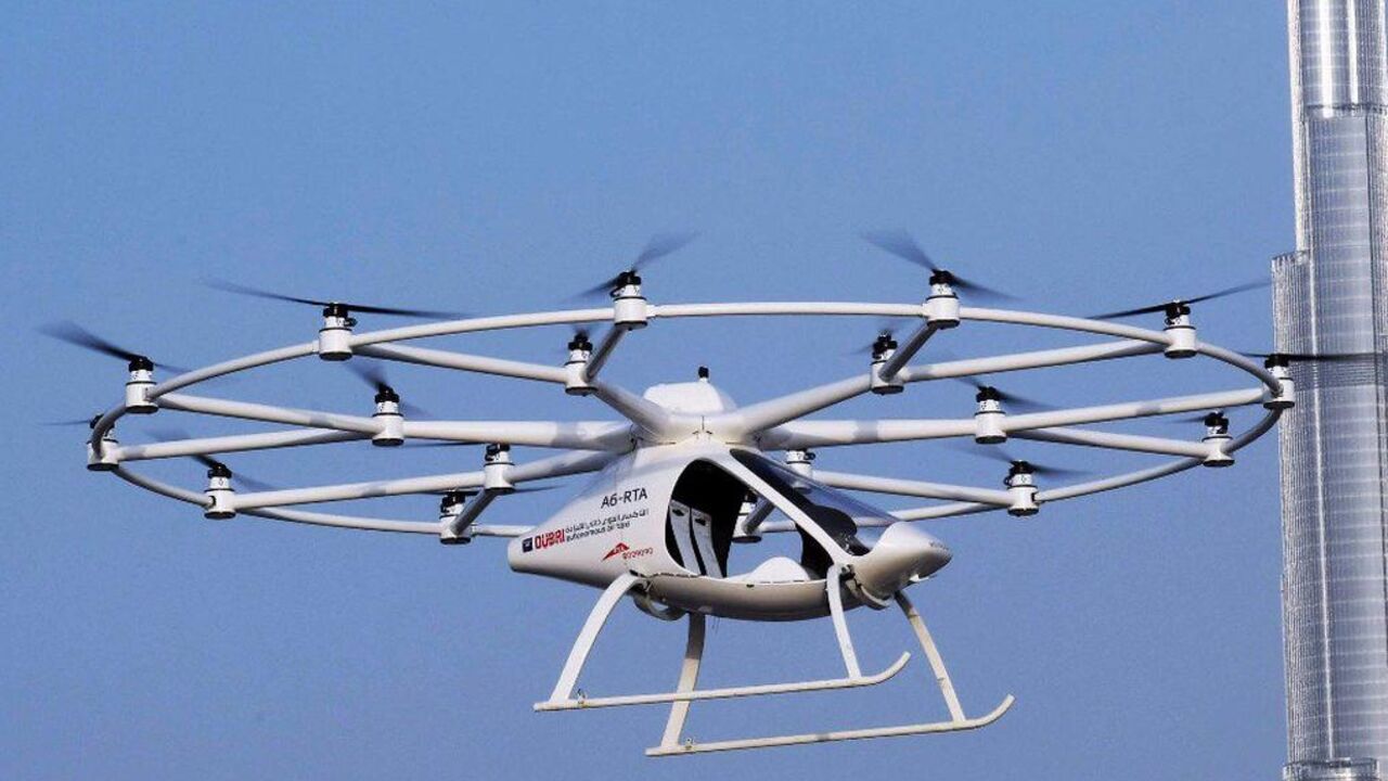 Dron taksi